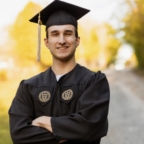 Randall Vincent Miller III grad photo